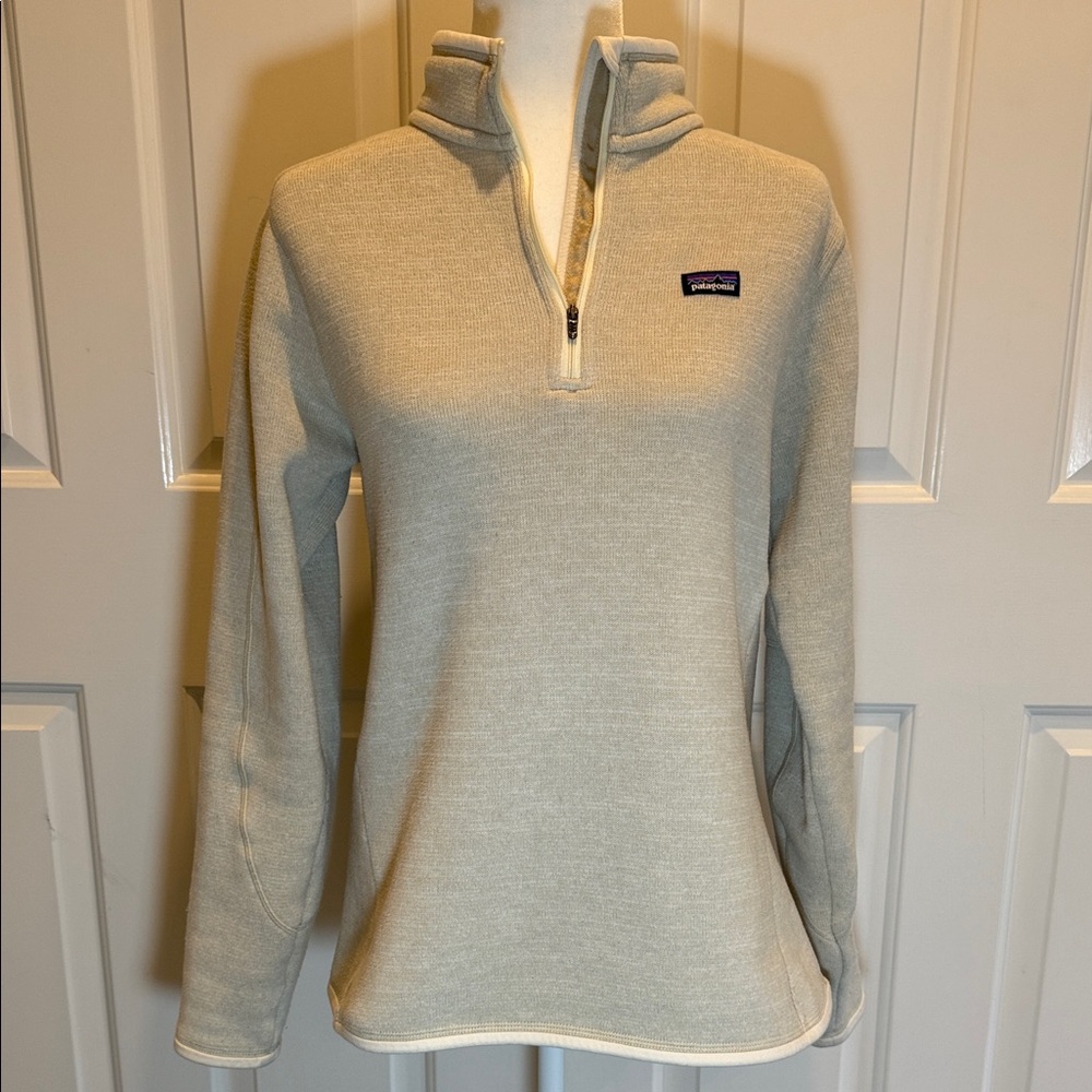 Patagonia Women's Cream 1/4-Zip Sweater Size L - Picture 2 of 8